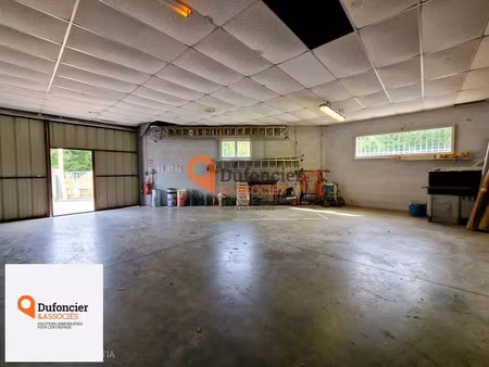 local d'activite a louer