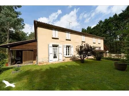 vente maison 4 pièces 163 m² chepniers (17210)