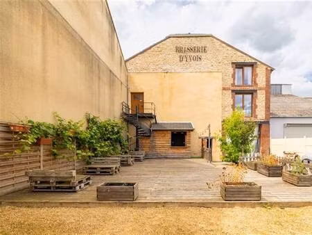 en vente local commercial 141 m² – 270 000 € |carignan