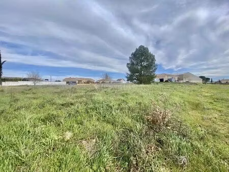 vente terrain 792 m2 à técou