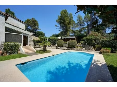 maison de luxe à vendre dans le quartier grand'piece-les plaines