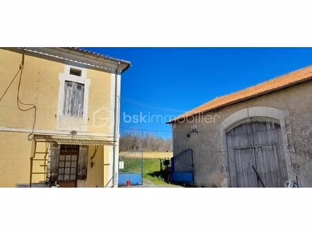 corps de ferme de 90 m² à siorac-de-riberac