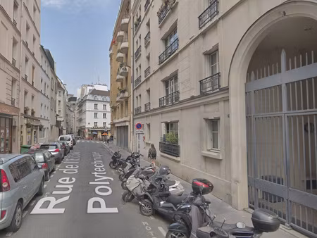 parking à louer rue de l'école polytechnique paris 5eme