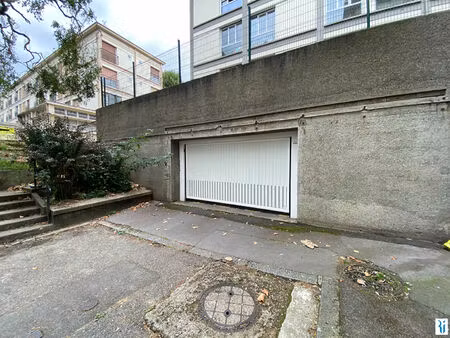 emplacement moto rouen - letour-cart-boxmoto