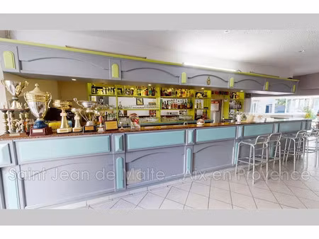 vente locaux professionnels 0 pièces 100 m² à roquevaire (13360)  278 500 €
