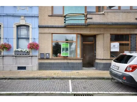 cabinet/bureau/commercial clé en main dans le centre de b...