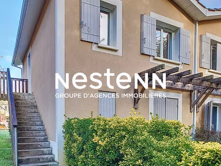 a vendre appartement de 3 pièce(s) d'une superficie de 40.6m² avec piscines