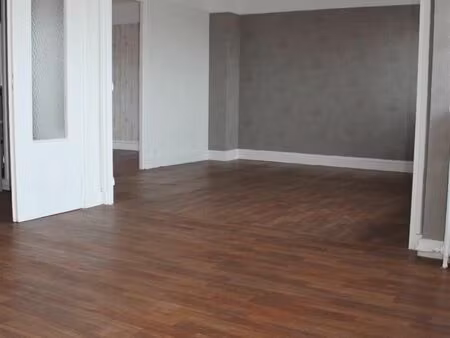 location appartement 2 pièces 50 m² à calais (62100)