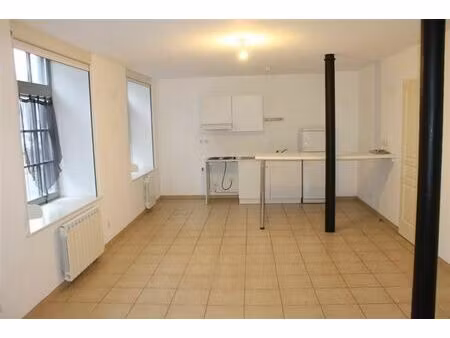 location appartement 3 pièces 76 m² à calais (62100)