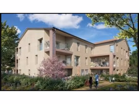 appartement t4 - 85 m2 en rez de jardin