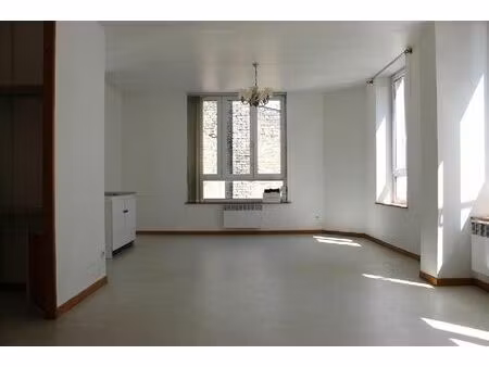 location appartement 2 pièces 55 m² à calais (62100)