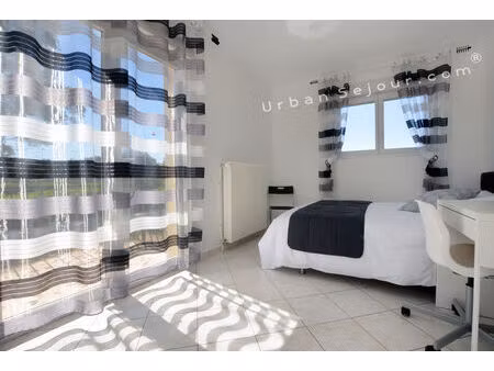 genas - fraternité côté balcon (n°2)