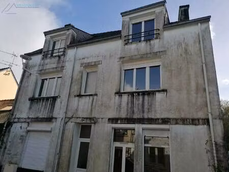 vente immeuble à guiscriff (56560) : à vendre / 140m² guiscriff
