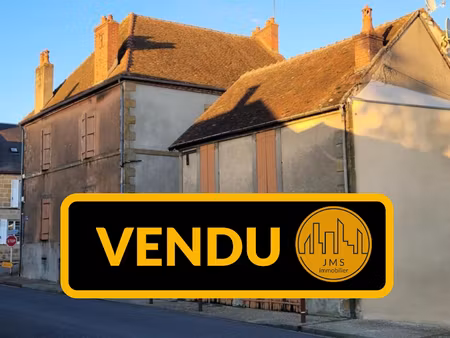 vente immeuble 6 pièces 195 m² à le montet (03240)  86 400 €