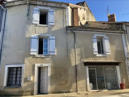 vente immeuble lisle (24350)