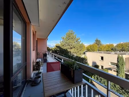 location appartement 2 pièces 55 m² à pierrelatte (26700)