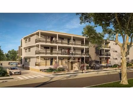 vente appartement 4 pièces 82 m² sénas (13560)