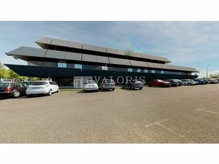 location bureau 1763 m² à andrézieux-bouthéon (42160)