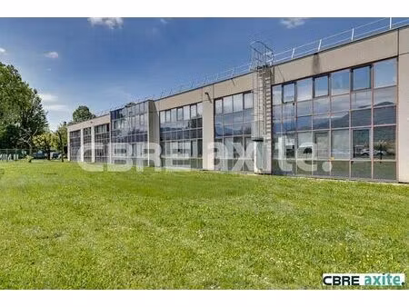 location bureau eybens 778 m²