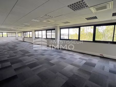 plateaux de bureaux pour professionnel 110m²