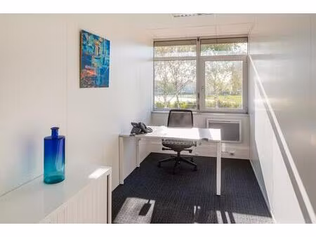 espace de bureau privé pour 2 personnes à orly orlytech
