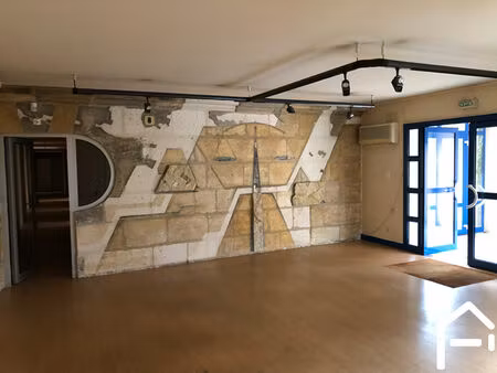 location bureau 300 m² à périgueux (24000)
