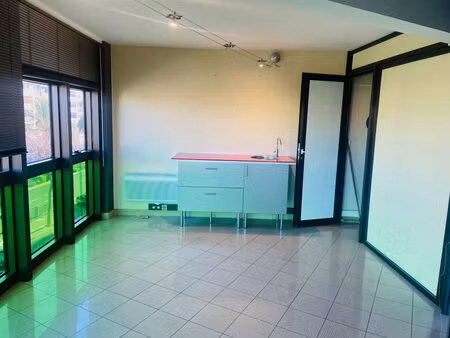 location bureau 45m2 perpignan 66100 - 525 € - surface privée