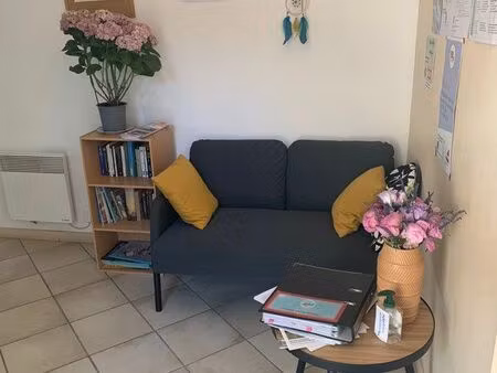 location bureau professionnel à la carte sans engagement proche centre ville de saint maxi