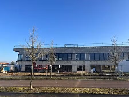 bureau de prestige de 842 m2 en vente - sainte-savine  grand est