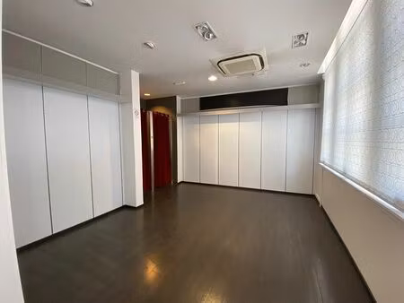 location bureau 88 m² à valenciennes (59300)