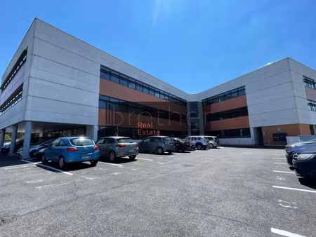 a louer bureaux 1436.75m2 villenave-d'ornon sud-ouest