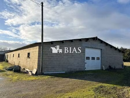 vente bureaux et commerces à beaumont-le-roger (27170) : à vendre / 1620m² beaumont-le-rog