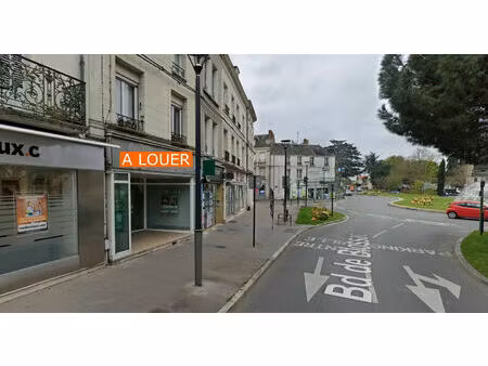location commerce 7 pièces 140 m² à châtellerault (86100)