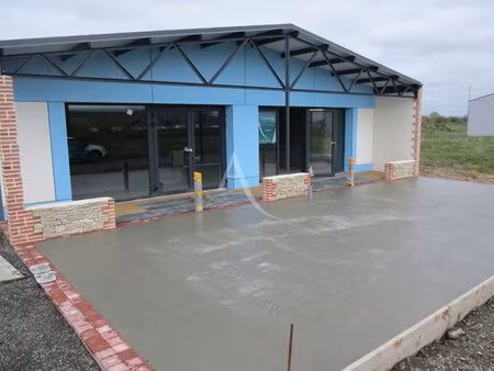 à louer local commercial 150 m² – 1 500 € |saint-jean-de-monts