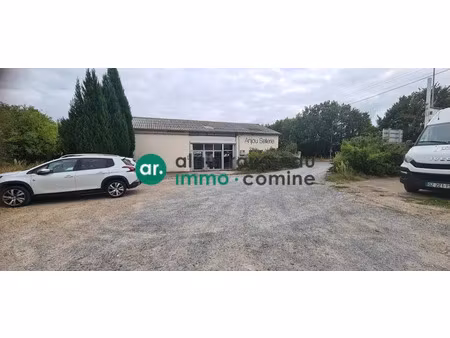 a louer 120m2 de show room angers nord