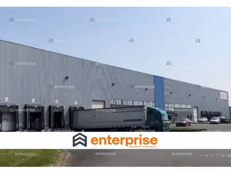 à louer - entrepôt logistique - 12 000 m2 - proximité autoroute a 21