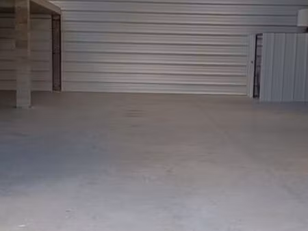 hangar  entrepôts  local industriel  dépôt  stockage