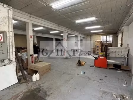 entrepot 380m² a louer romainville