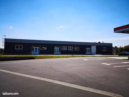 saint lo entrepot/bureaux à louer