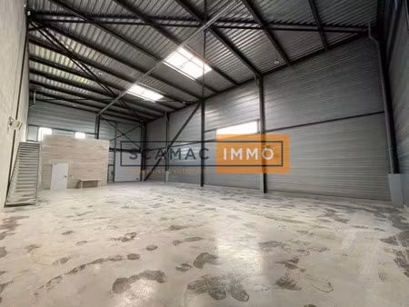 local d'activités de 346m²