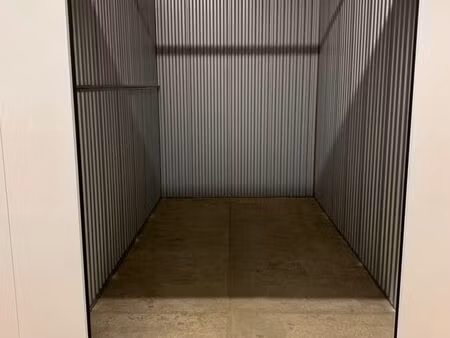 box de stockage 8 m²