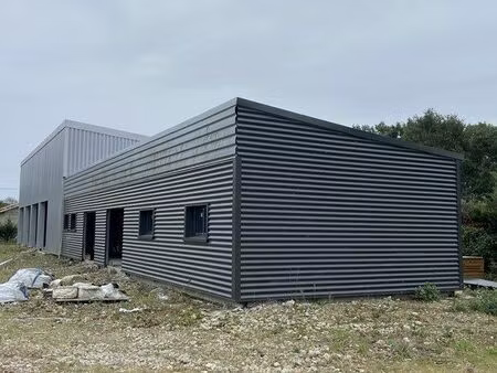 vente garage 175 m² castelsarrasin (82100)