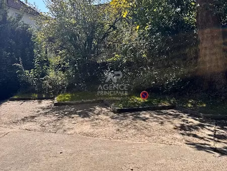 vente parking 8 m² à chaville (92370)  9 000 €