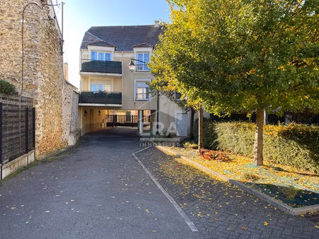 coubert - centre-ville - parking aérien