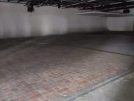 location local d'activités chauray 2 065 m²