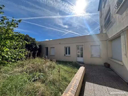 local commercial 171 m²