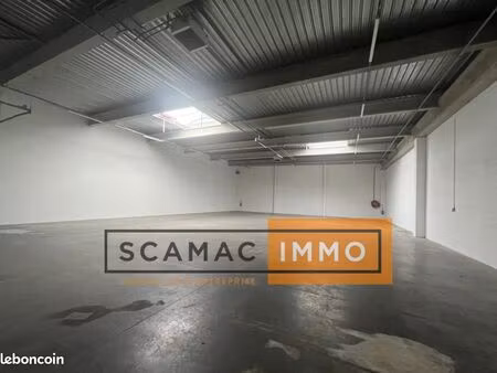 local d'activité 575 m²