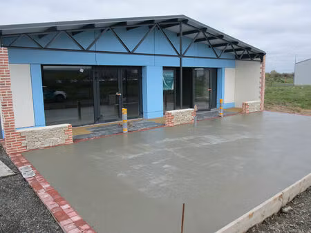 location local commercial  150.00m²  saint