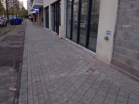 local commercial 112 m² avec jardin - parc des poteries strasbourg