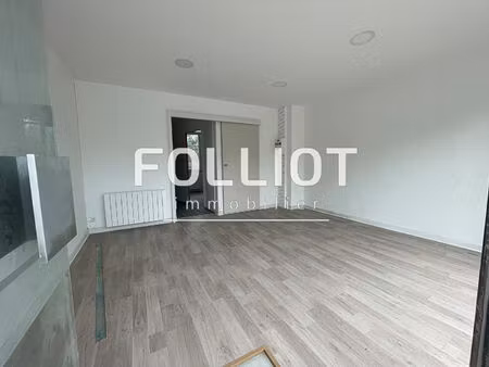 a louer - a vire normandie - local commercial refait à neuf